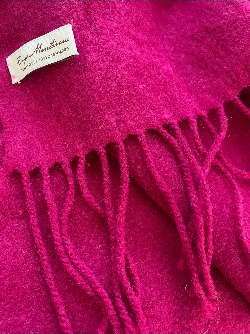 ENZO MANTOVANI Cozy Cashmere Blend Fringed Scarf Berry